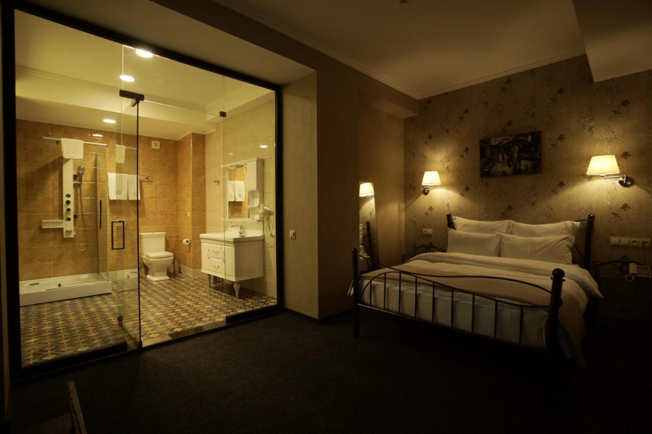 Redline Hotel 第比利斯 外观 照片