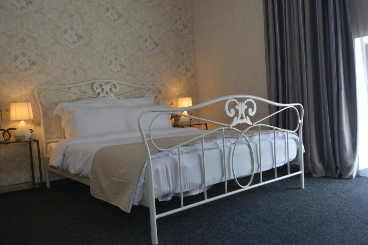 Redline Hotel 第比利斯 外观 照片